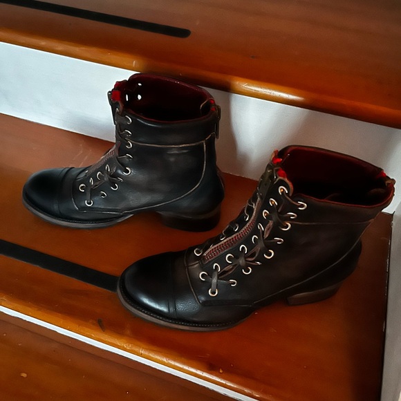 Freebird Liverpool Boot Dark Brown With Red Trim and Zippers - Picture 2 of 7